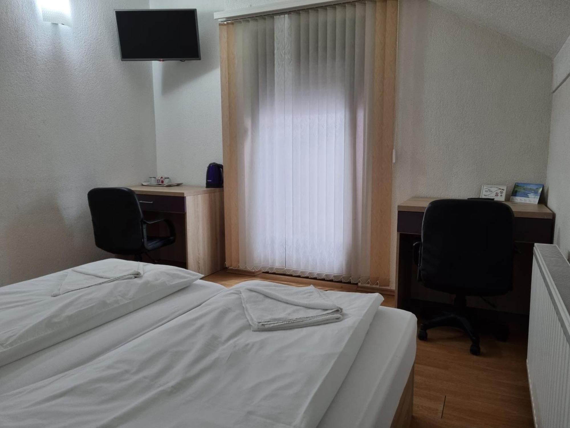 City Bridge Guest House Bihać Δωμάτιο φωτογραφία