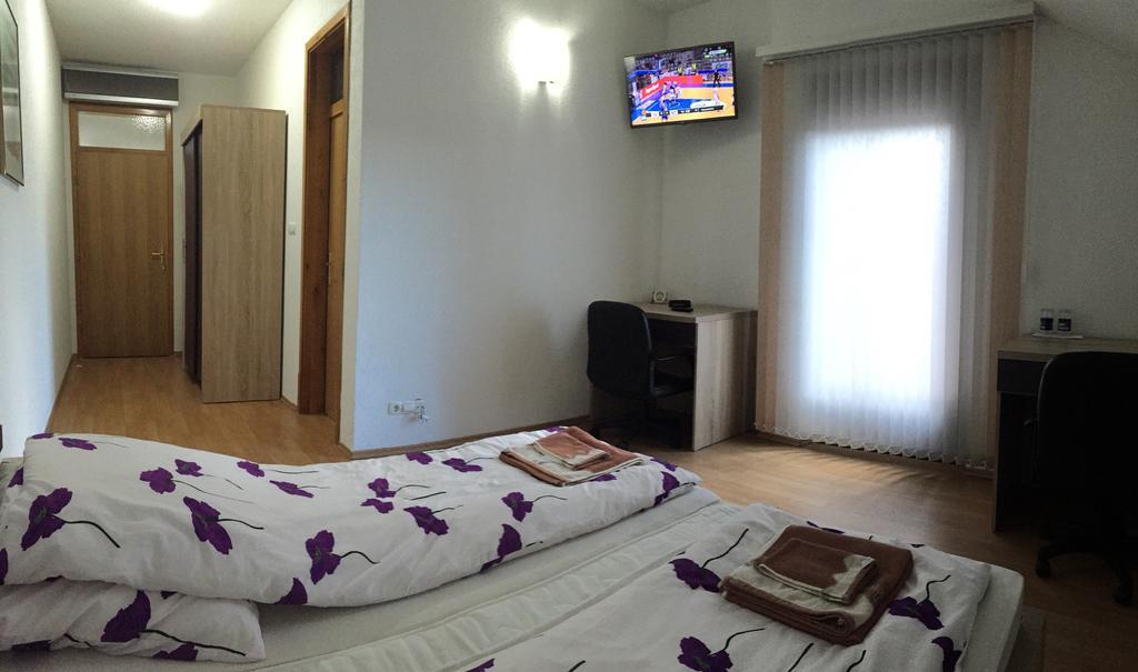 City Bridge Guest House Bihać Εξωτερικό φωτογραφία